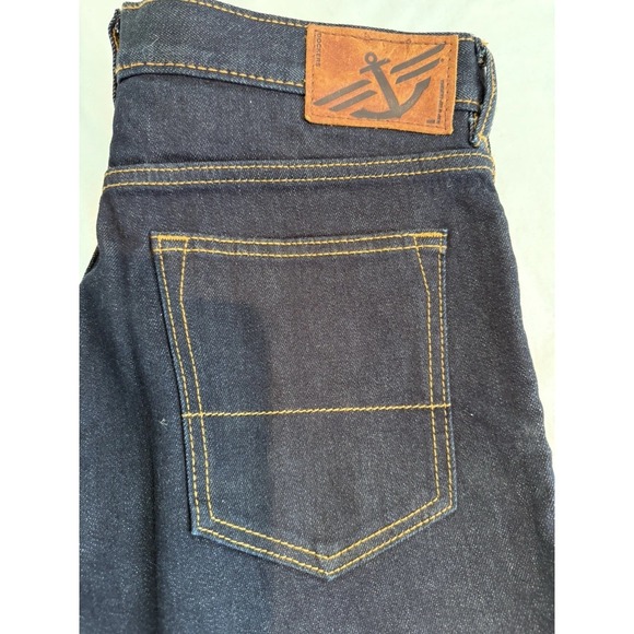Mens Dockers Dark Blue Jeans 30x32 Relaxed New Office Or Casual Slim Fit Str Leg - Picture 1 of 9